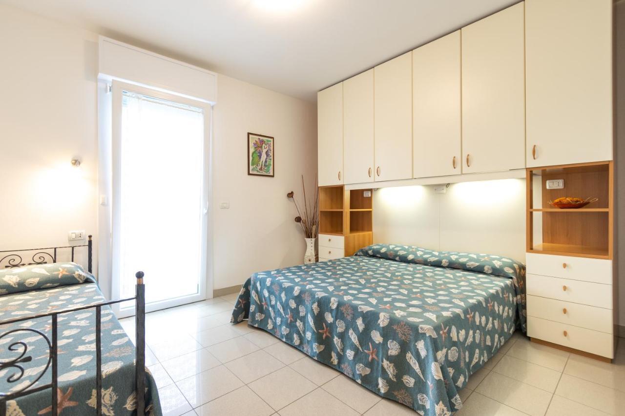 Villa Lucchese Lignano Sabbiadoro Exterior photo